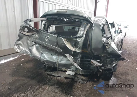 2011 Toyota Sienna Xle V6 Auto Access Seat z USA, uszkodzony, nr VIN 5TDYK3DC1BS059254